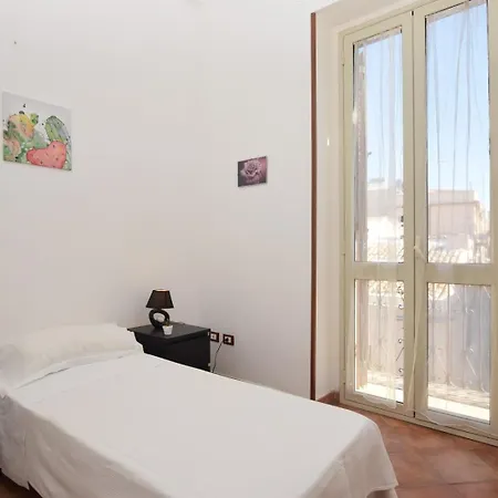 Apartment Ficus House Noto
